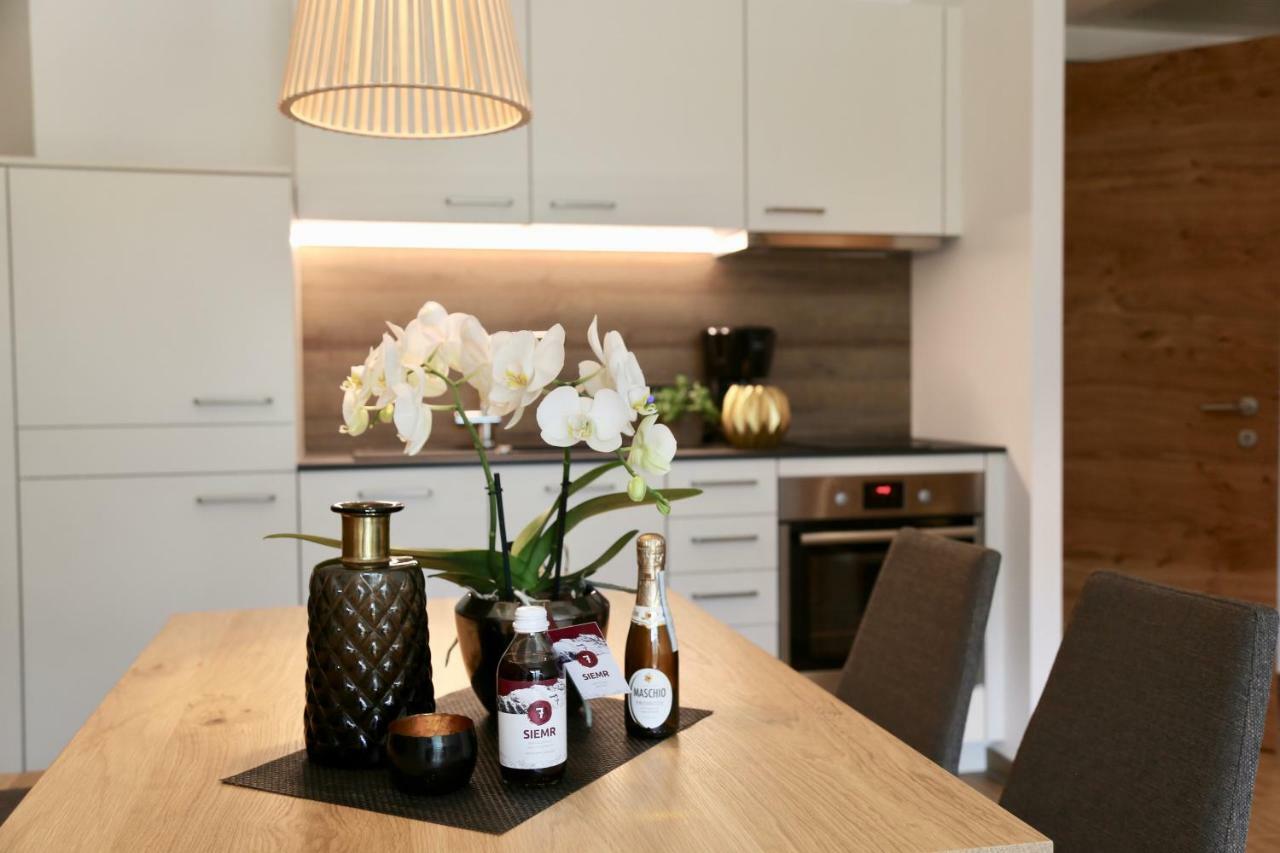 Residence Sonja Парчинес Екстериор снимка