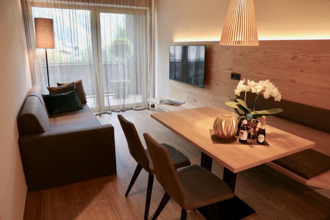 Residence Sonja Парчинес Екстериор снимка