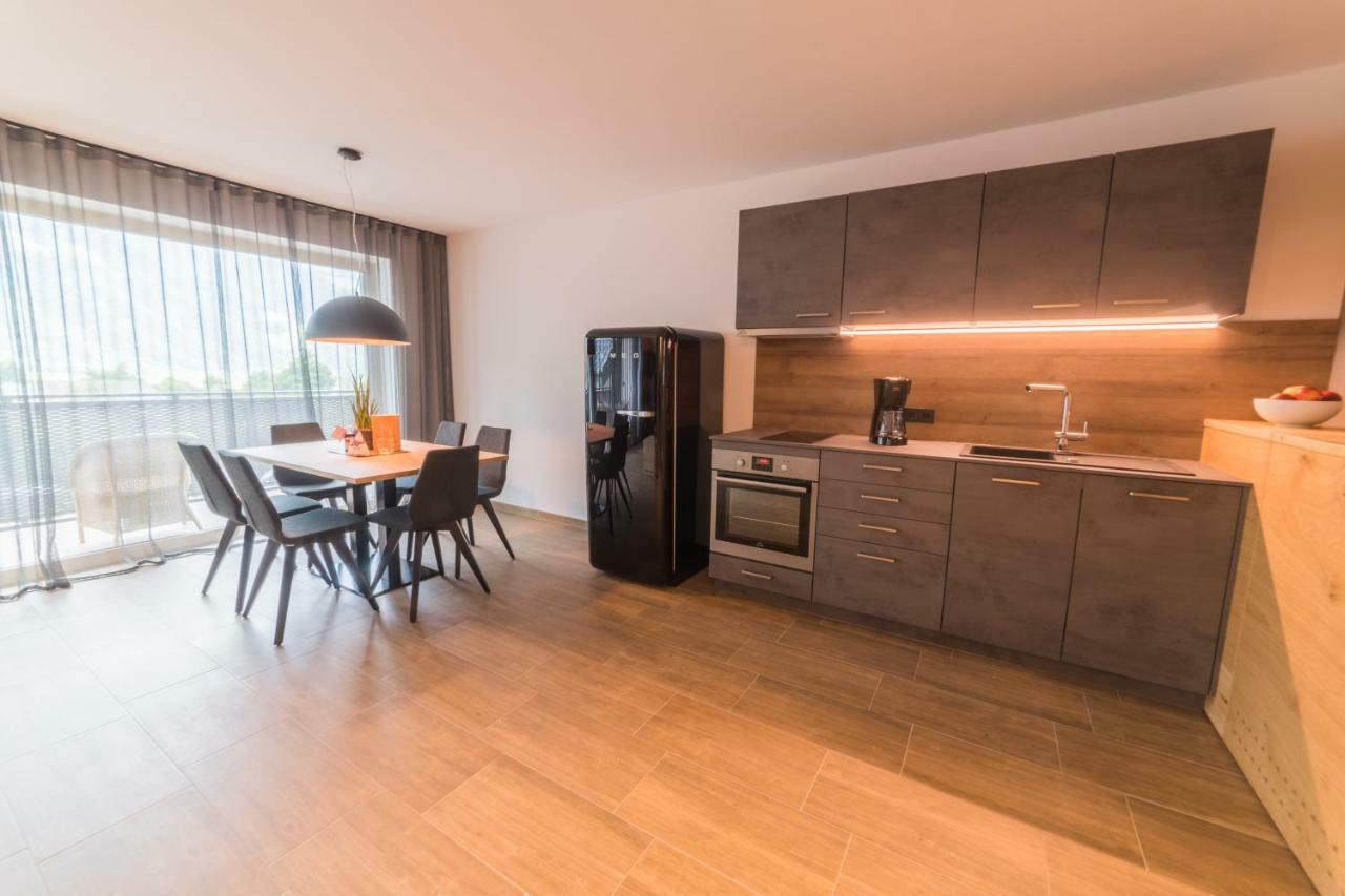 Residence Sonja Парчинес Екстериор снимка